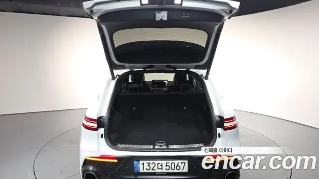 Genesis GV70 2021 — Şəkil 16/20