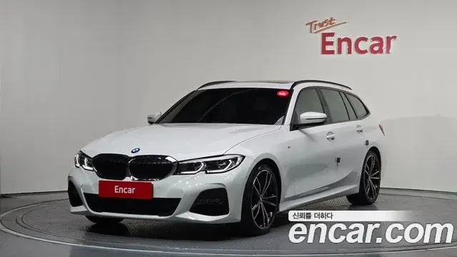 BMW 3 Series 2022 — Photo 10/20