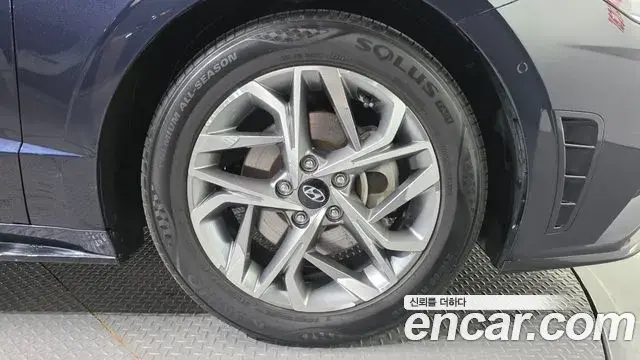 Hyundai Sonata Hybrid 2020 — Şəkil 9/20