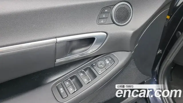 Hyundai Sonata Hybrid 2020 — Şəkil 13/20