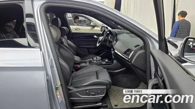 Audi Q5 2022 — Фото 11/20