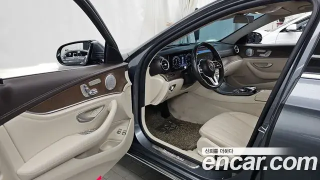 Mercedes-Benz E-Class 2020 — Şəkil 13/20