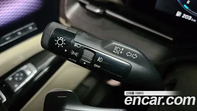 Kia Carnival 2020 — Şəkil 17/20