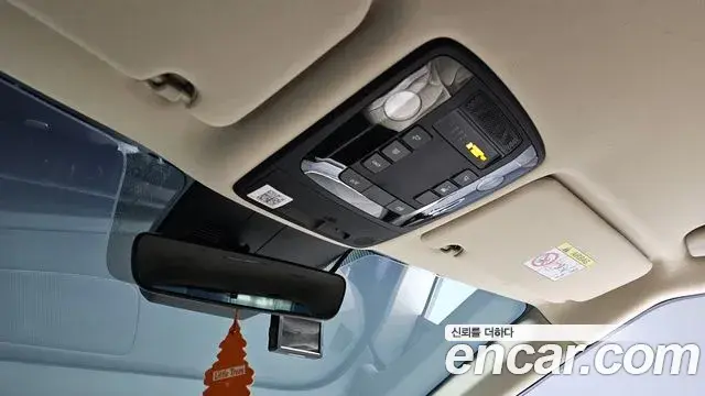 Kia Carnival 2020 — Şəkil 18/20