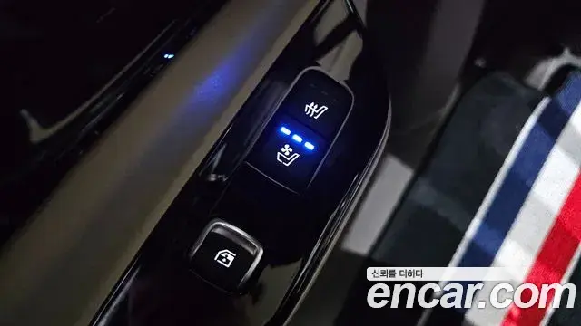 Kia Carnival 2020 — Şəkil 19/20