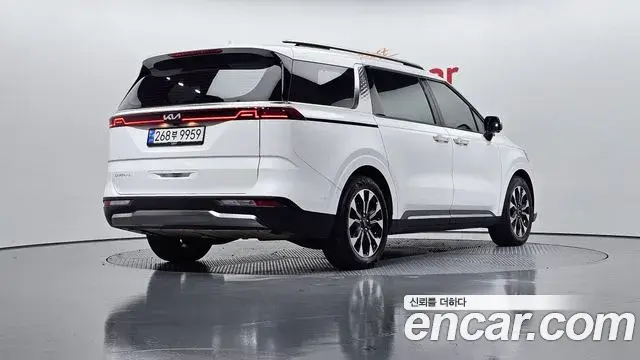 Kia Carnival 2022 — Şəkil 14/20