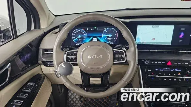 Kia Carnival 2022 — Şəkil 11/20