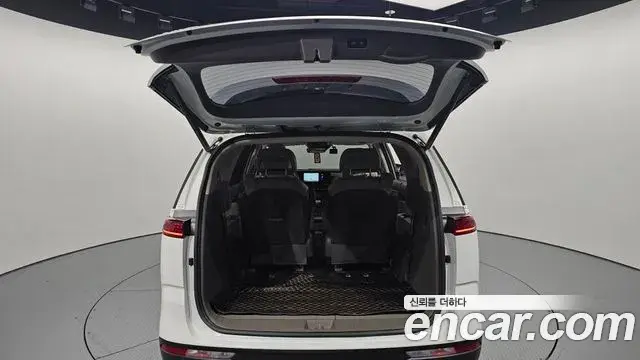 Kia Carnival 2022 — Şəkil 7/20