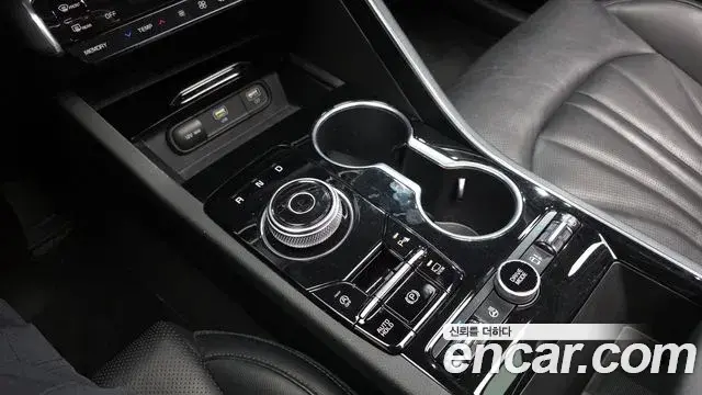 Kia K5 2020 — ფოტო 20/20