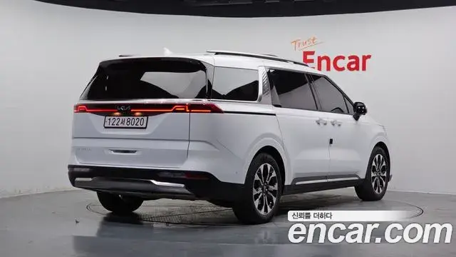 Kia Carnival 2022 — Photo 15/20