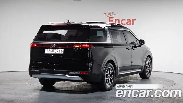 Kia Carnival 2021 — Şəkil 9/20