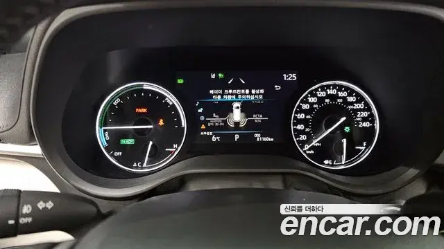 Toyota Sienna 2023 — Photo 20/20