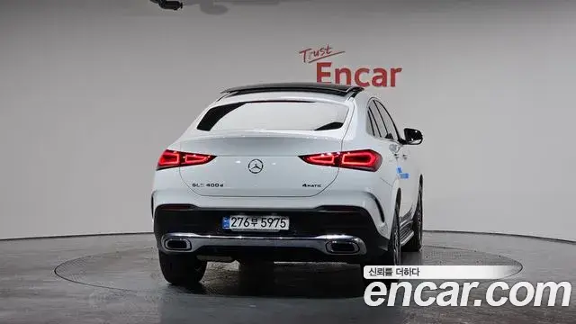 Mercedes-Benz GLE-Class 2021 — Photo 4/20