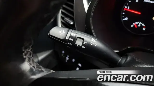 Kia Seltos 2019 — Şəkil 6/20