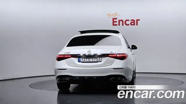Mercedes-Benz S-Class 2022 — ფოტო 11/20