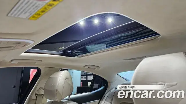 Genesis G70 2019 — ფოტო 20/20