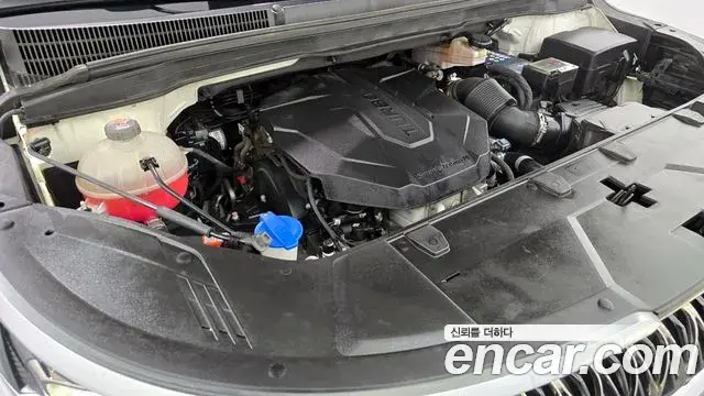 Kia Carnival 2021 — ფოტო 15/20