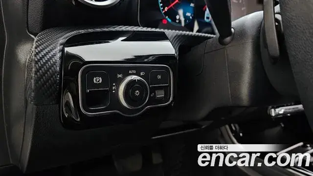 Mercedes-Benz A-Class 2020 — Фото 18/20