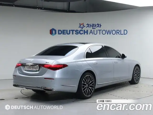 Mercedes-Benz S-Class 2024 — ფოტო 17/20