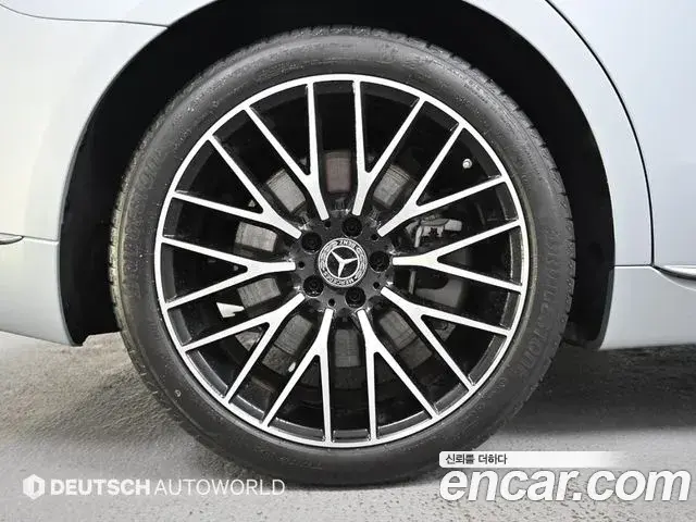 Mercedes-Benz S-Class 2024 — ფოტო 16/20
