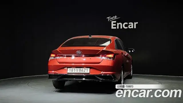 Hyundai The New Avante Hybrid 2022 — Şəkil 19/20