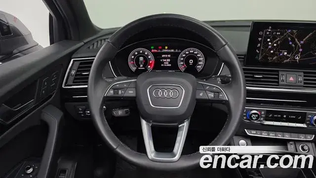 Audi Q5 2021 — Photo 5/20