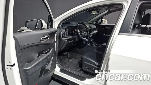 Kia Sportage 2021 — Photo 2/20