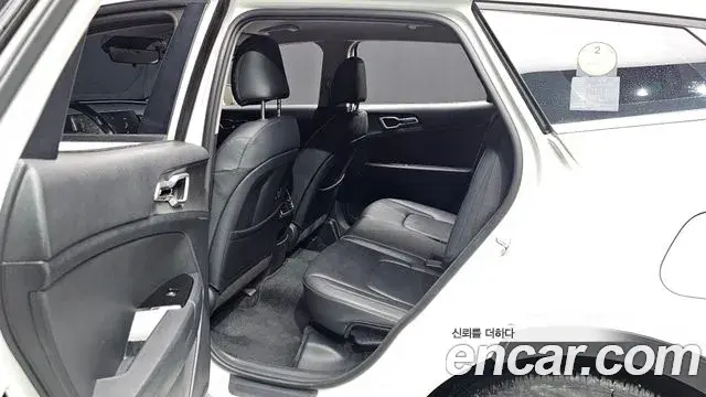Kia Sportage 2021 — Photo 13/20