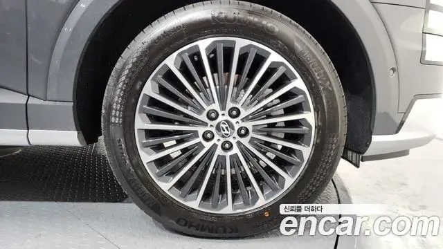 Hyundai Palisade 2025 — Photo 8/20