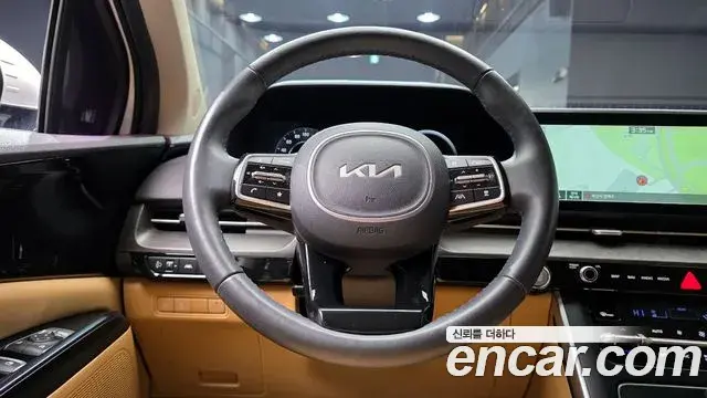 Kia Carnival 2022 — Фото 13/20