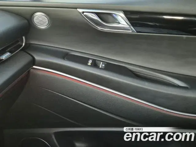 Genesis GV80 2022 — Photo 16/20