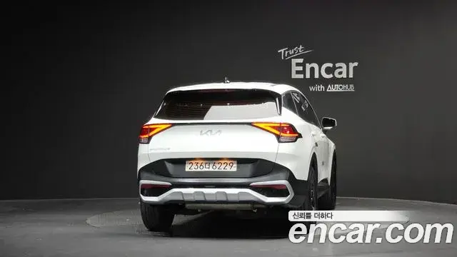 Kia Sportage 2022 — Фото 4/20