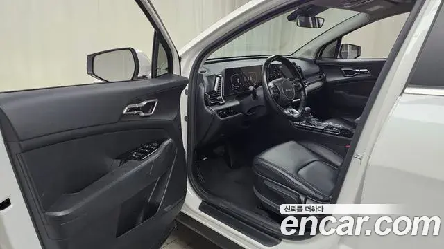 Kia Sportage 2022 — Фото 10/20
