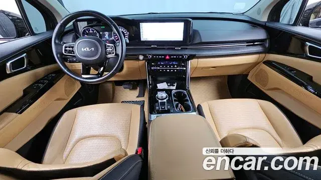Kia Carnival 2022 — Photo 7/20