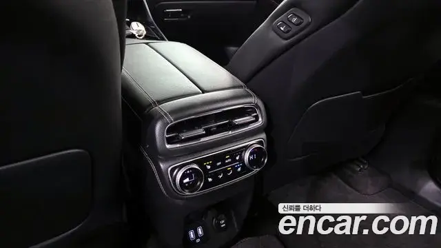 Genesis GV80 2021 — Photo 5/20