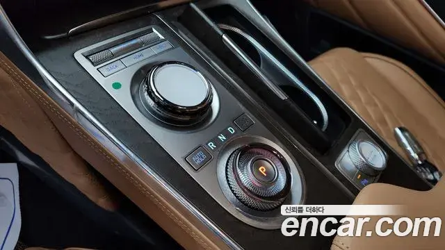 Genesis GV80 2023 — ფოტო 5/20