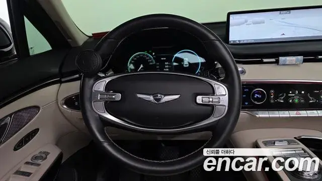 Genesis GV70 2021 — ფოტო 17/20