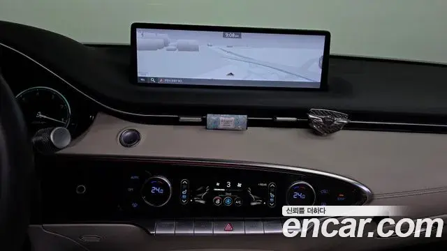 Genesis GV70 2021 — ფოტო 5/20