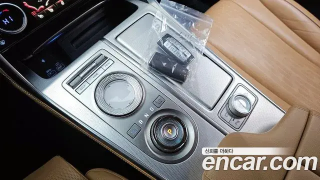 Genesis GV80 2020 — Şəkil 1/20