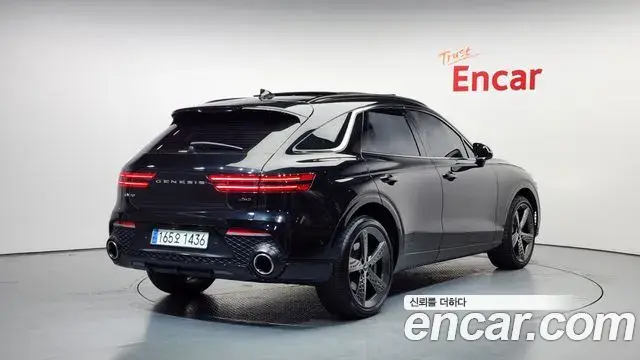 Genesis GV70 2023 — Photo 12/20