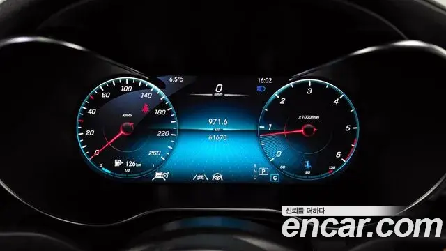 Mercedes-Benz GLC-Class 2021 — ფოტო 4/20