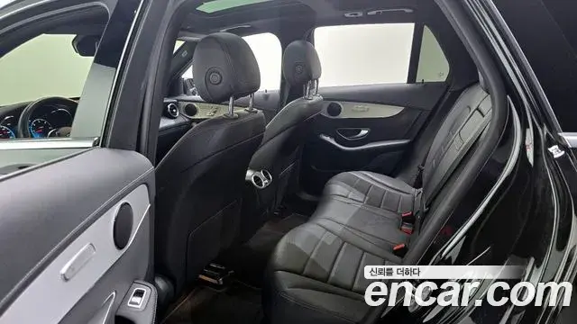 Mercedes-Benz GLC-Class 2021 — ფოტო 14/20