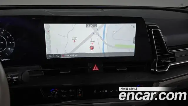 Kia Sportage 2021 — ფოტო 4/20