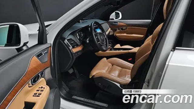 Volvo XC90 2018 — Şəkil 6/20