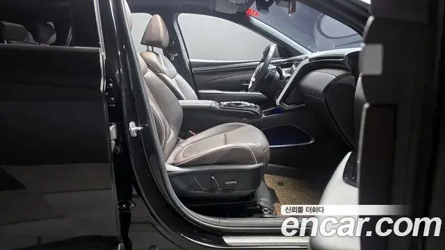 Hyundai Tucson Hybrid 2022 — ფოტო 20/20