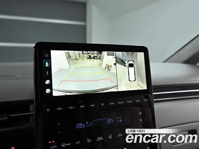Hyundai Staria 2021 — ფოტო 2/19