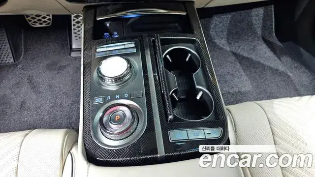 Genesis G80 2023 — Şəkil 18/20