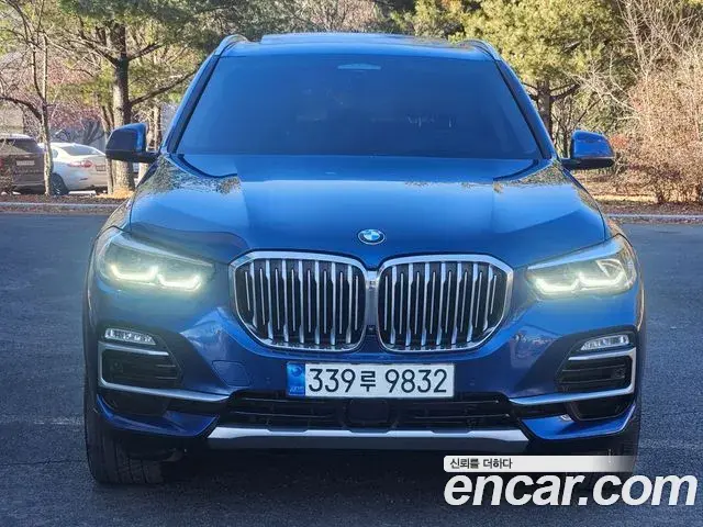 BMW X5 2021 — ფოტო 5/20