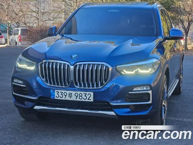 BMW X5 2021 — ფოტო 19/20