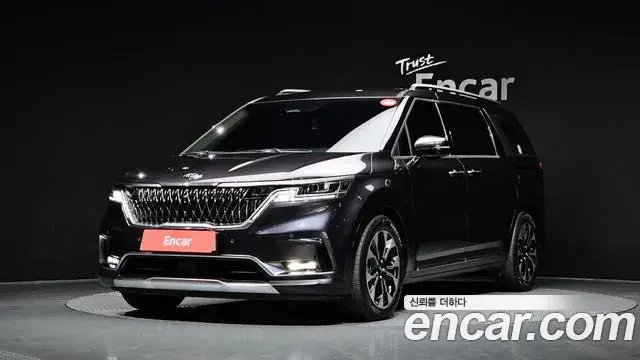 Kia Carnival 2021 — Şəkil 18/20
